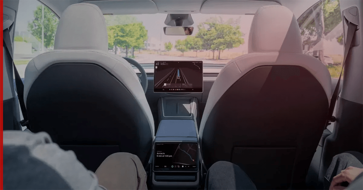 Tesla Robotaxi Houston : un manager, 38 voitures, zéro aide